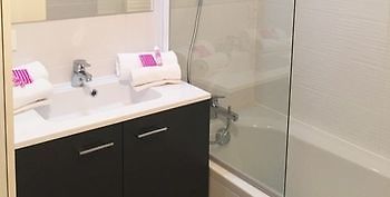 Nemea Appart Hotel Residence Quai Victor Tours Ngoại thất bức ảnh